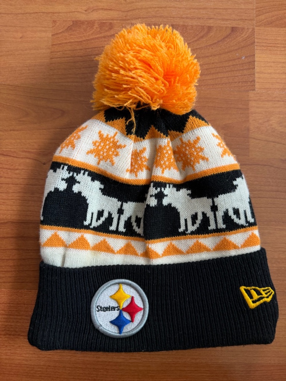 Pittsburgh Steelers Moose Winter New Era Beanie